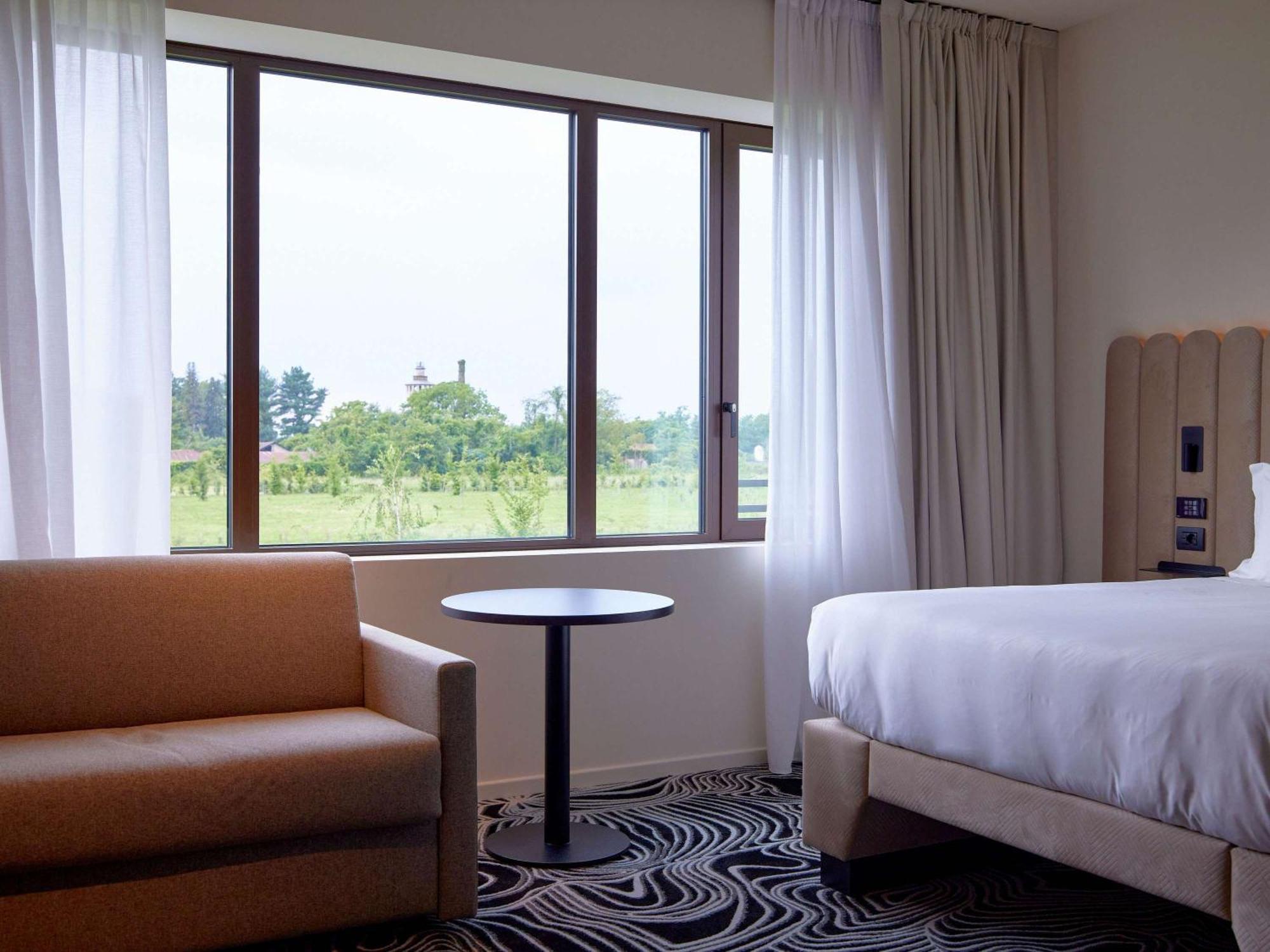 Tribe Milano Malpensa Hotel Vizzola Ticino Ngoại thất bức ảnh